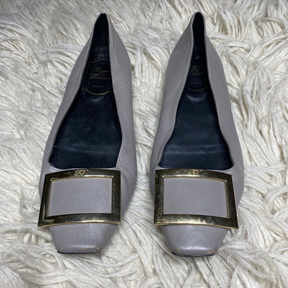 Roger Vivier Grey Green Classic Laquier Flats Metallic Buckle Shoes